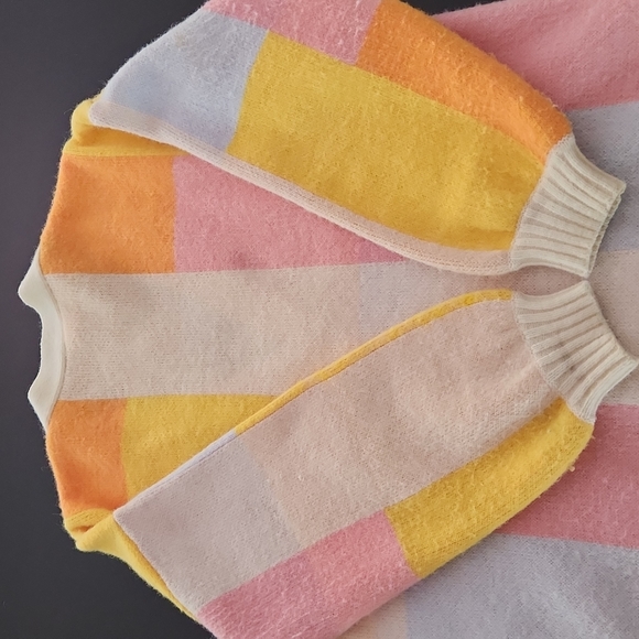 Long  Cardigan - Picture 8 of 16